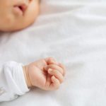 راههای برای جلوگیری از مرگ نوزاد در خواب